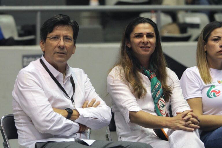 Ana Guevara supports the NORCECA Final Six Pan Am Cup