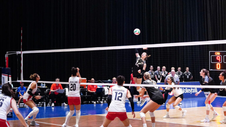 Canada overcomes resilient Peru