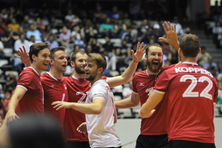 Canada beats Mexico in their second victory