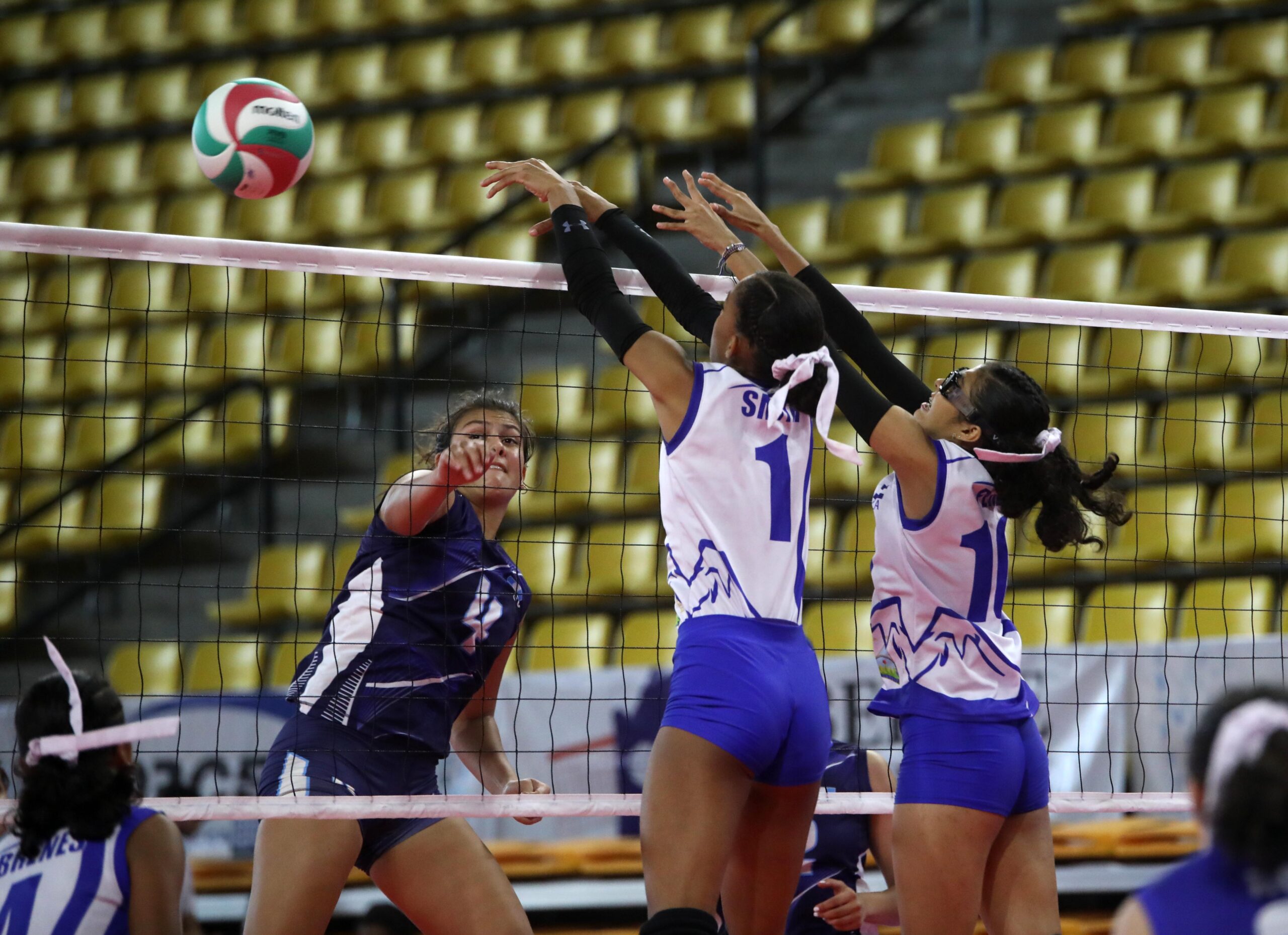 Guatemala beats Nicaragua in five exciting sets