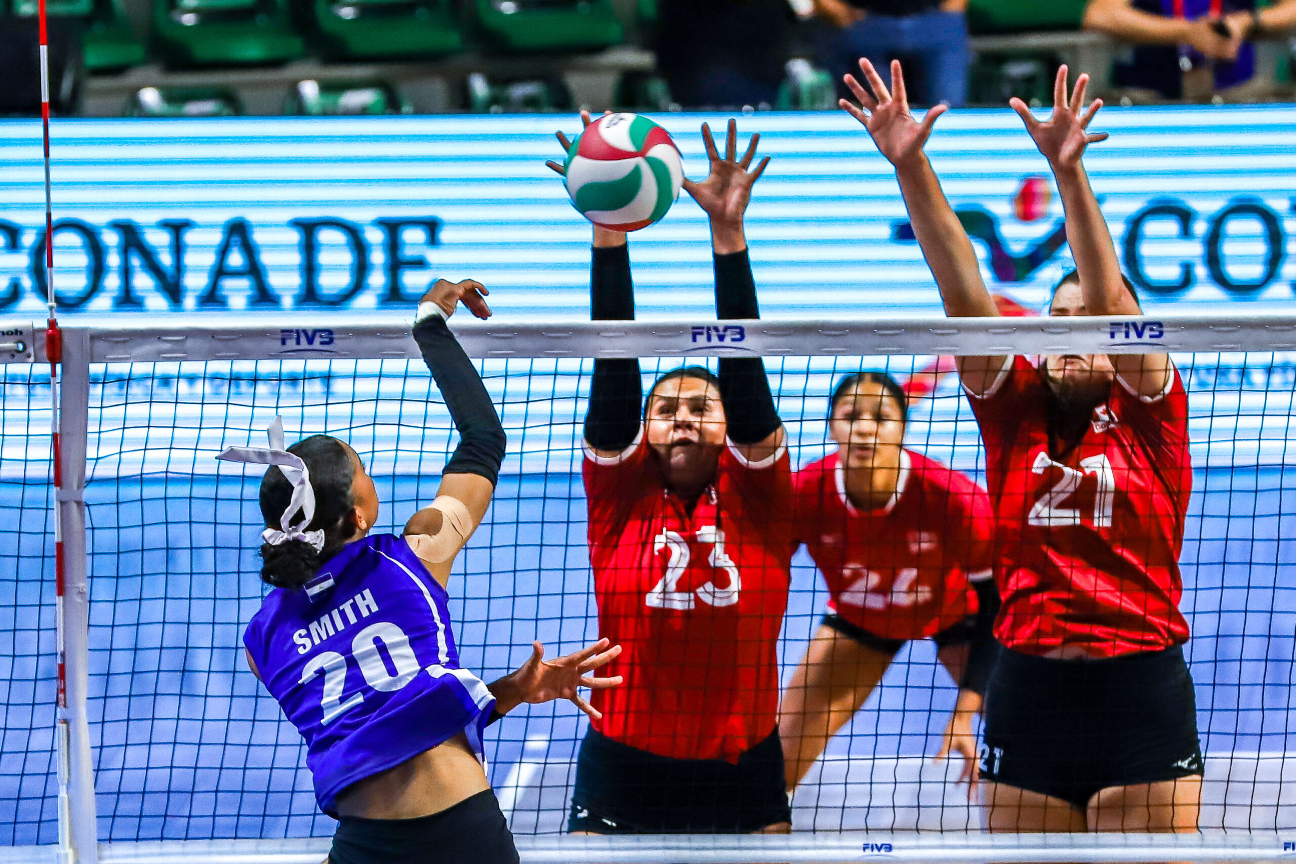 Canada grabs first win beating Nicaragua