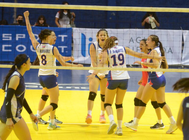 Unstoppable Costa Rica beats Guatemala 3-1