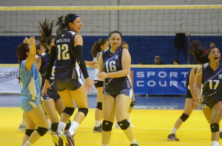 Guatemala comes from behind and beats El Salvador 3-1