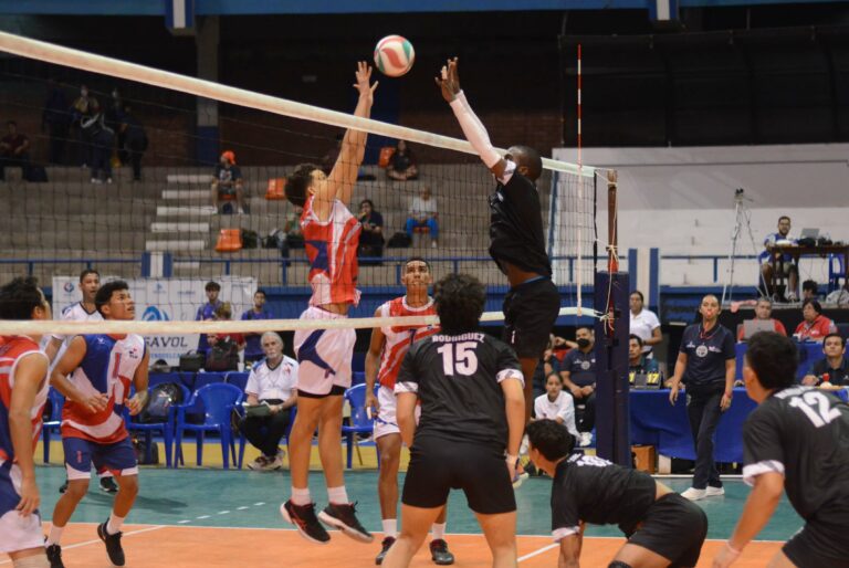 Panama wins against Honduras