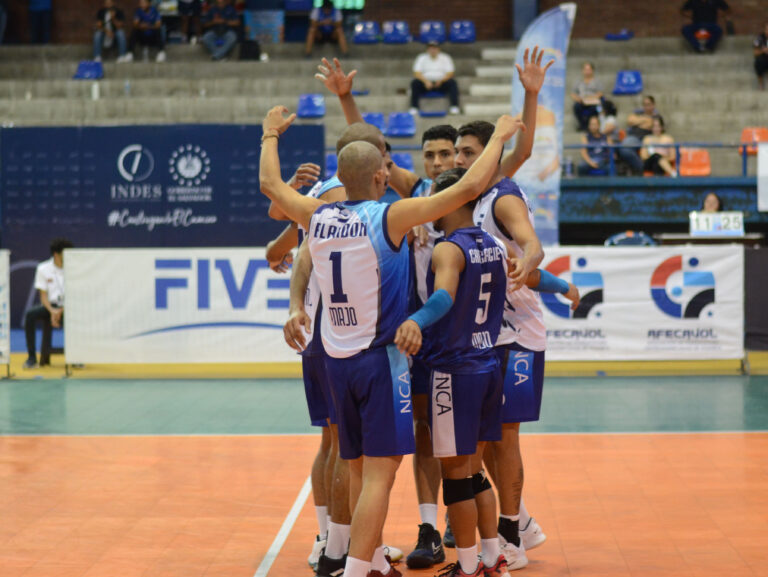 Nicaragua beats Panama in its first game