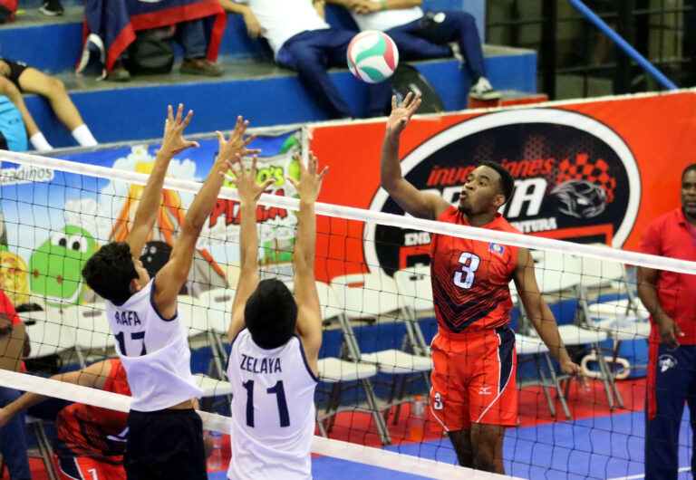 Belize undefeated beating El Salvador
