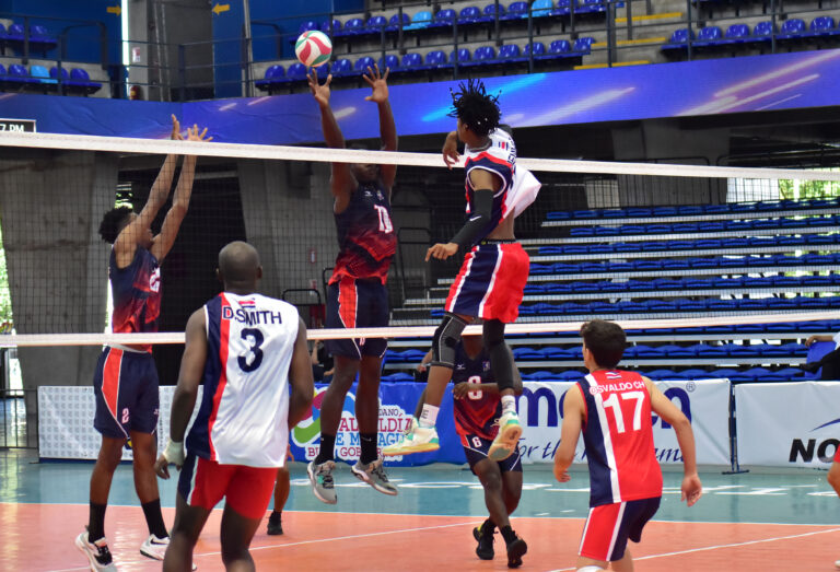 Costa Rica overcomes a resilient Belize in consecutive sets