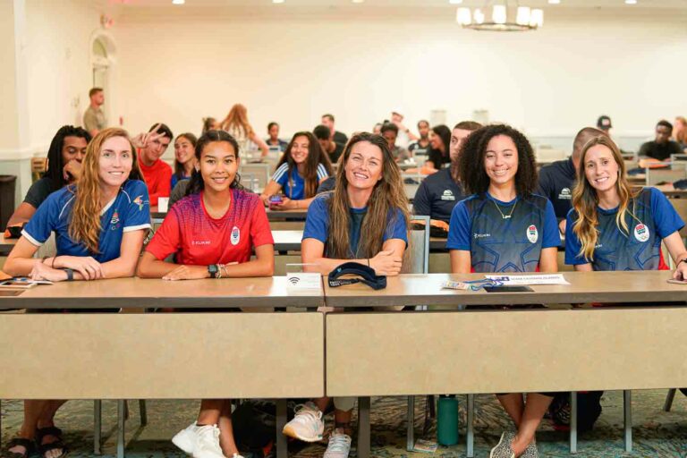 <strong>NORCECA Beach Tour last stage underway in Cayman Islands</strong>