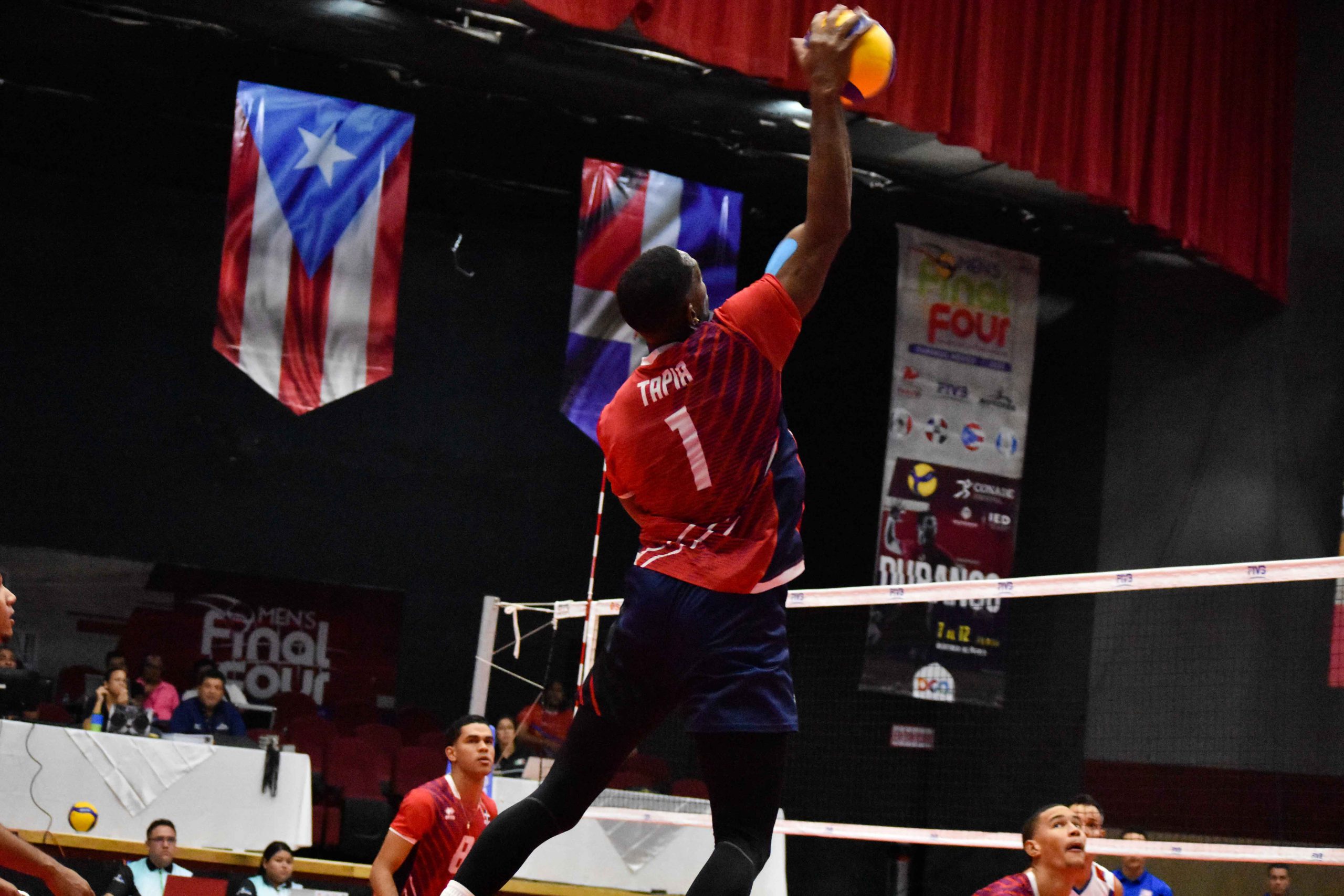 Dominicans prevail against Puerto Rico to open Men’s NORCECA Final Four