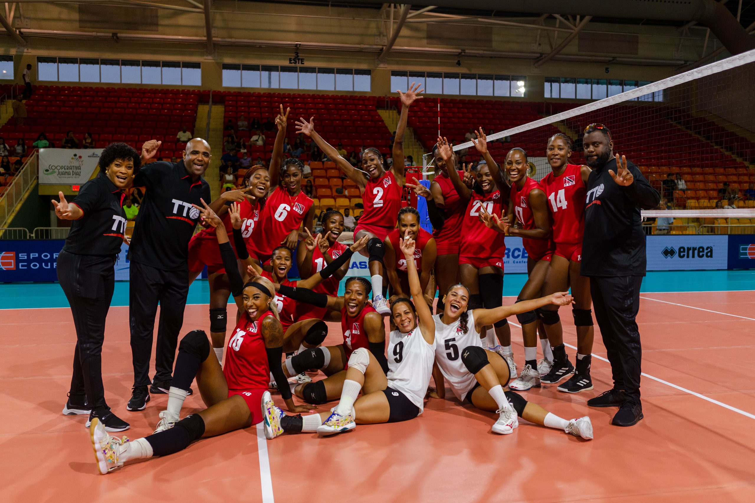 Trinidad and Tobago wins the bronze medal in straight sets