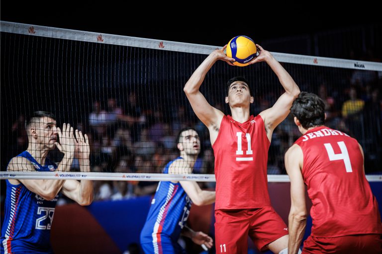 U.S. Men Open VNL Week 2 With Win Over Serbia