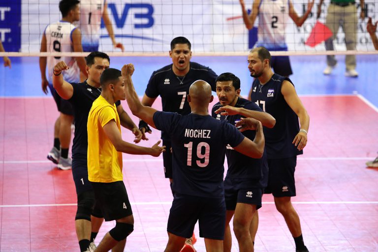 El Salvador closes tournament with victory