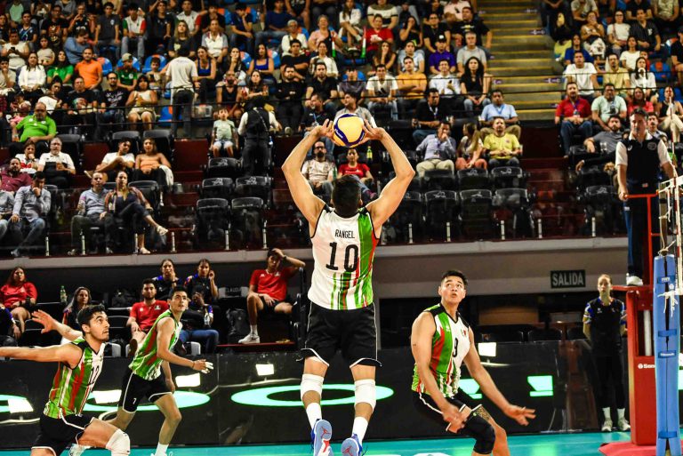 Mexico defeats Colombia in straight sets 