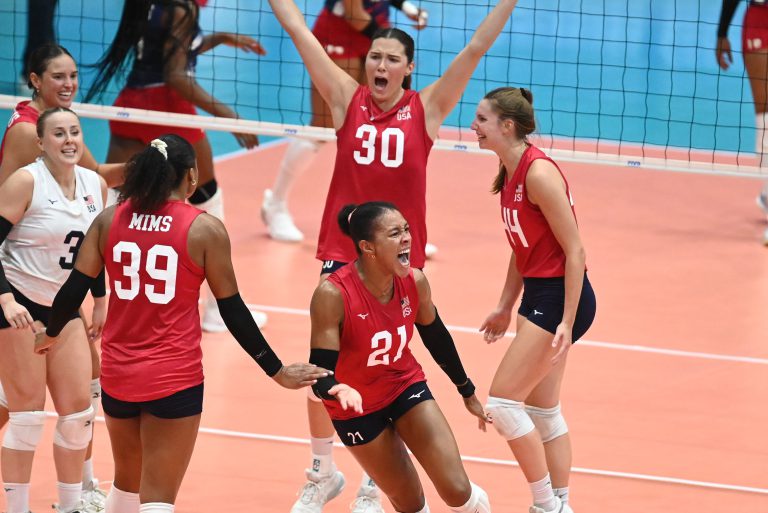 United States finishes Preliminary round undefeated