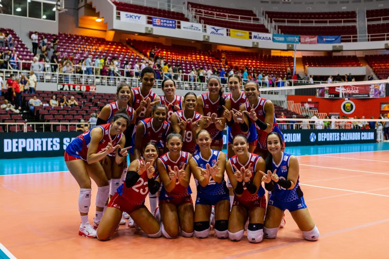 Puerto Rico debuts with a three-set victory against Chile 