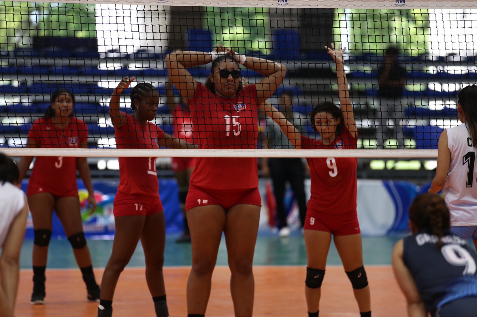 Kevanna Sebastian, vision problems don’t stop her from playing volleyball