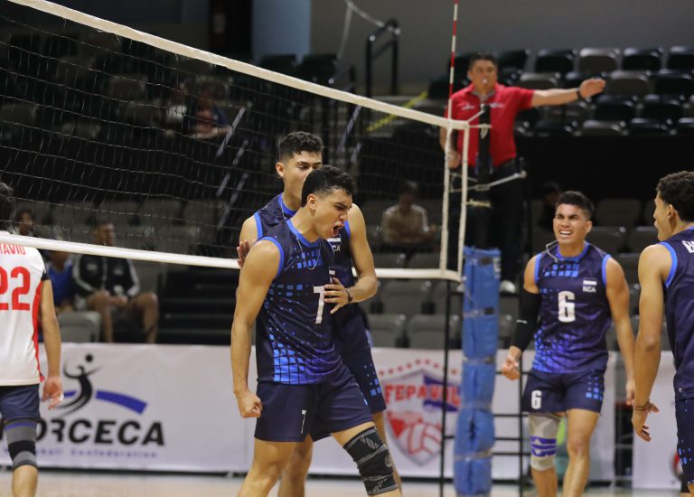 Nicaragua wins five-set battle against Costa Rica