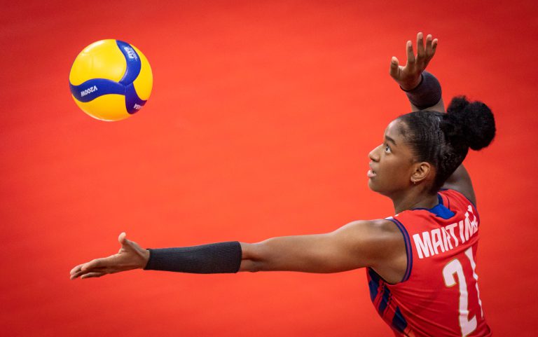 Dominican Republic to face Canada in semifinals after beating Mexico