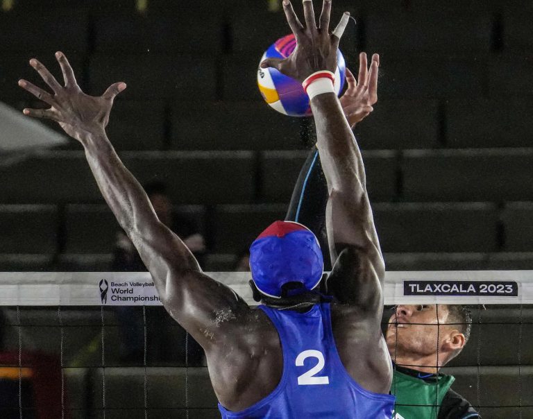 Cuba’s Alayo/Diaz and Canada’s Schachter/Dearing move forward in Tlaxcala