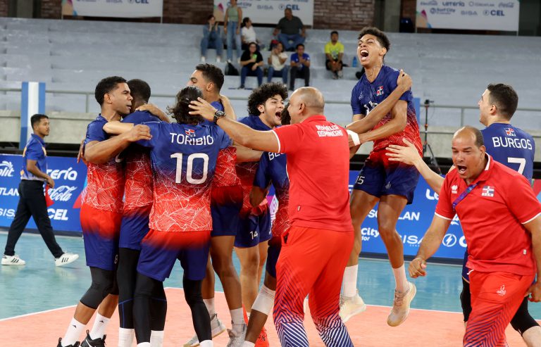 Dominicans defeat Puerto Rico in thriller to battle for the CAC Gold Medal against Cuba