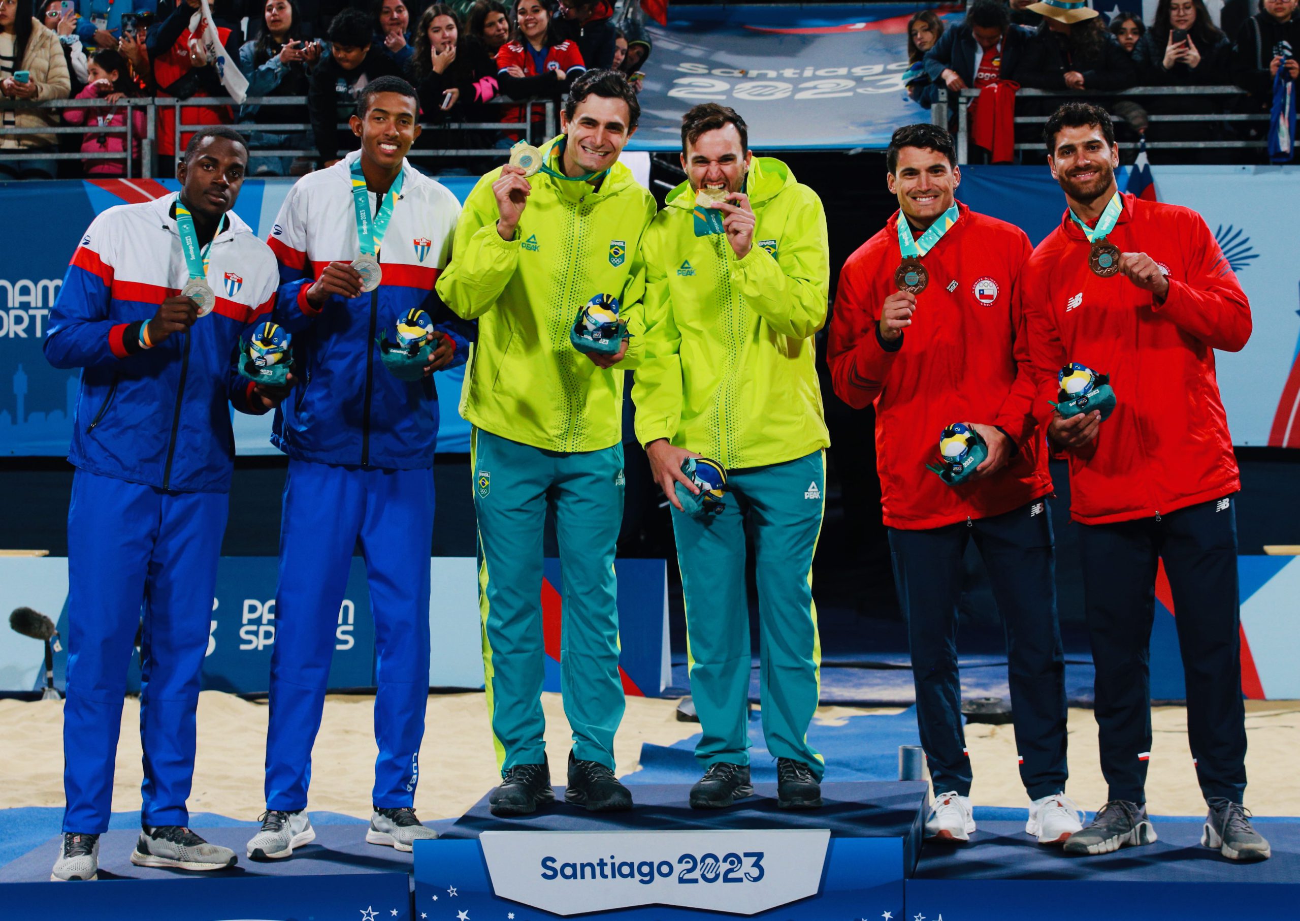 George and André secure Gold for Brazil in Men’s Beach Volleyball at Santiago 2023