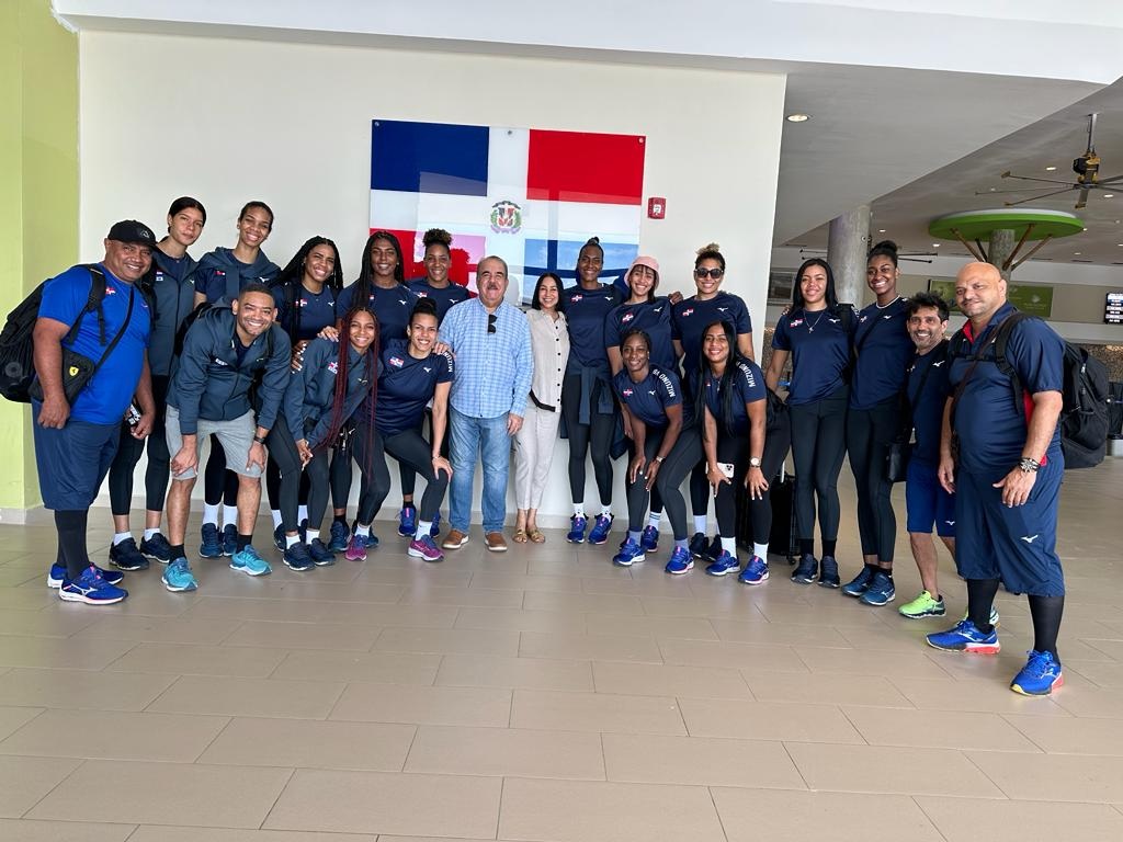 Dominican Republic travels to a training camp in Brazil