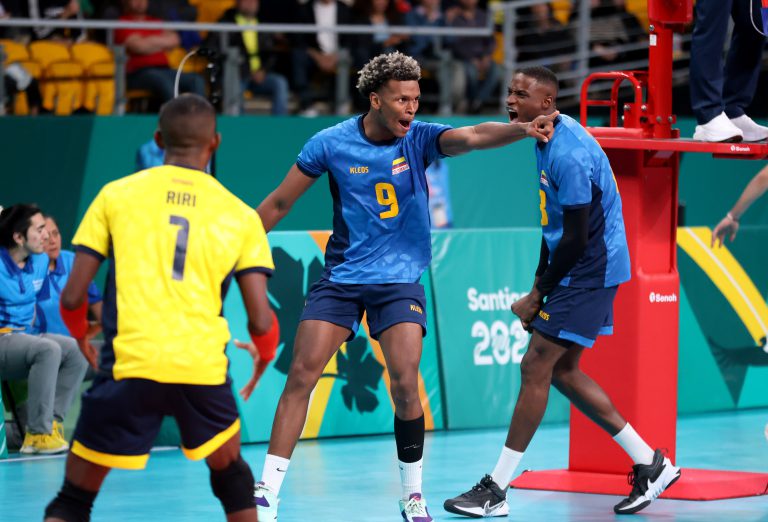 Colombia defeats Mexico to move into quarterfinals at Santiago 2023