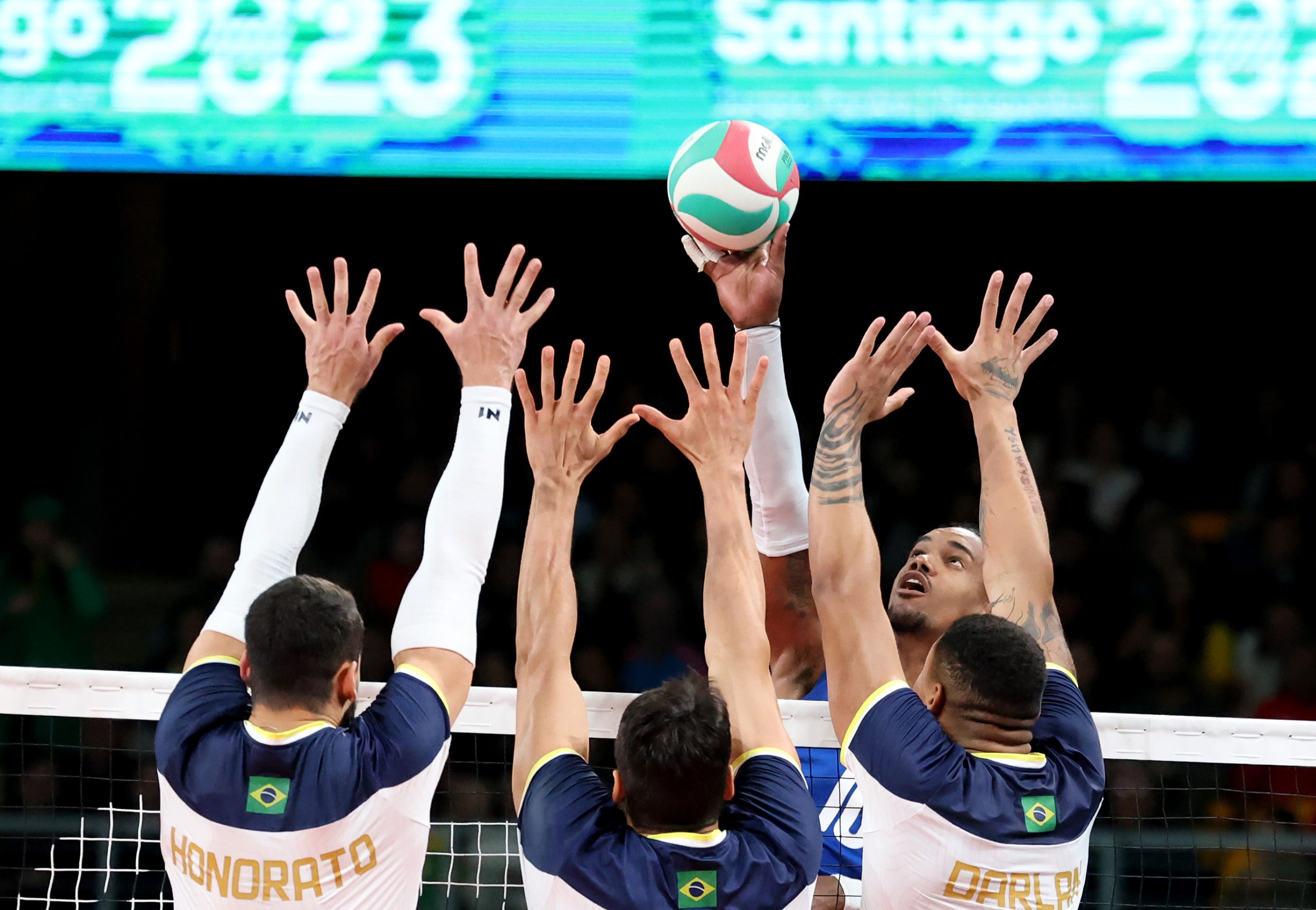 Brazil wins Five-Set thriller over Cuba for a direct berth to Semifinals