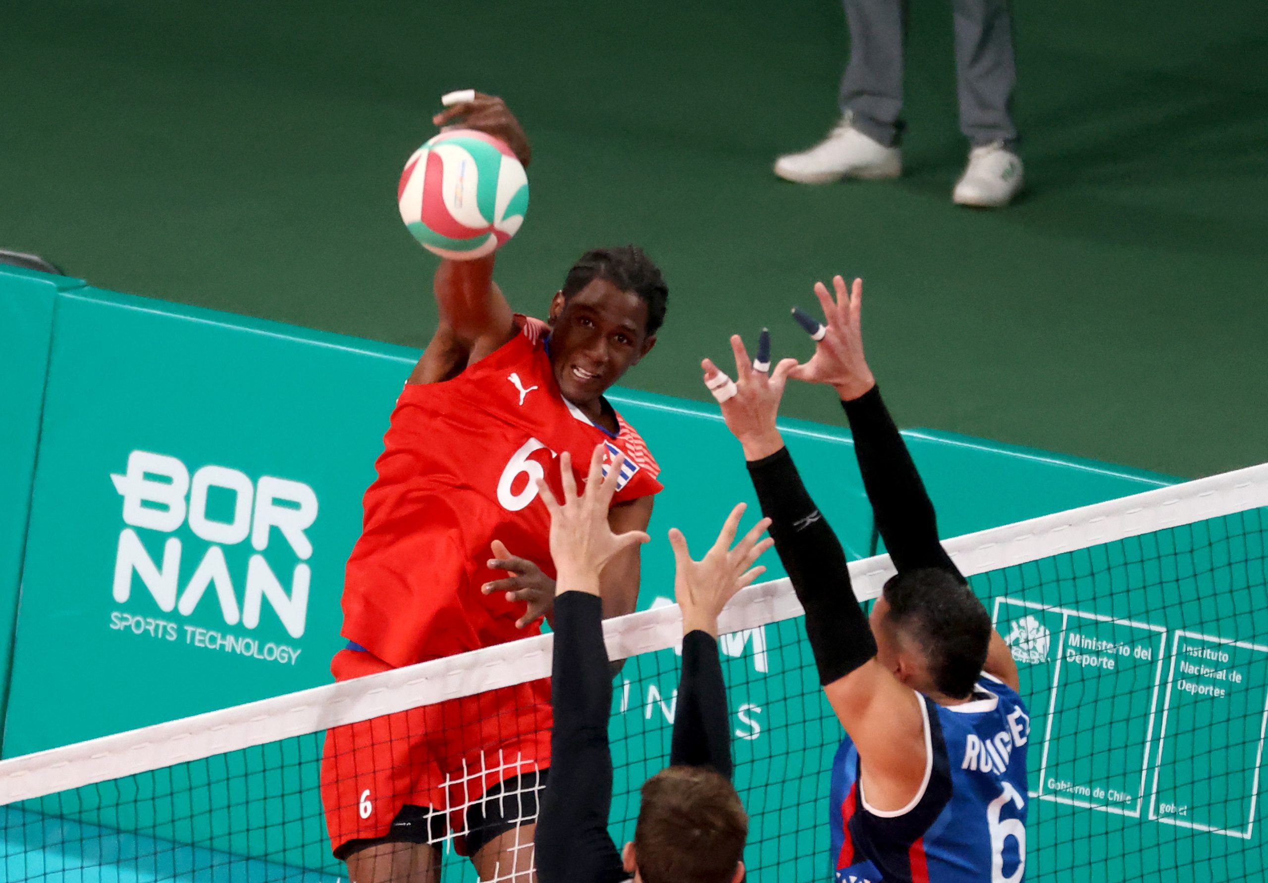 Cuba needed five sets to beat Puerto Rico and advance to Semifinals