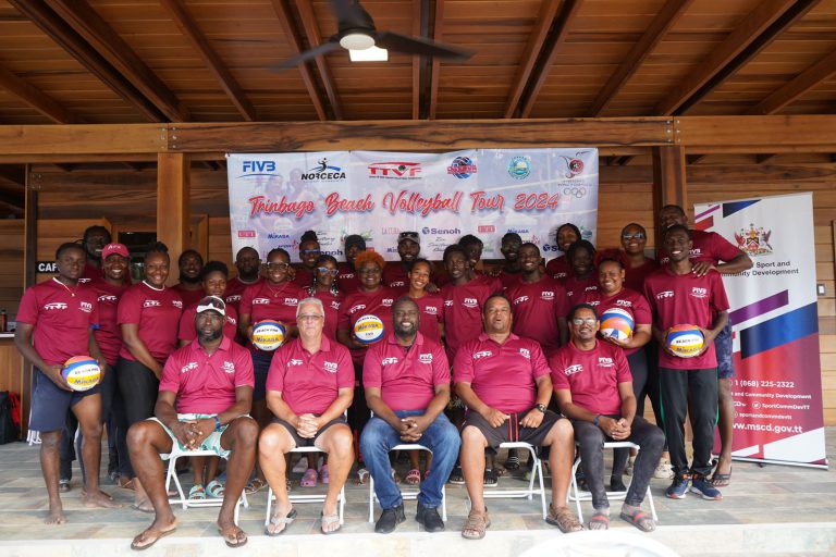 27 Successful at FIVB Beach Volleyball Course