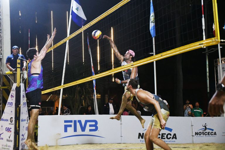 Dominican Republic, United States and Canada advance to the semifinals