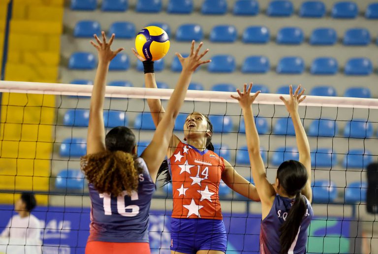 Venezuela Beats Costa Rica in Four Sets