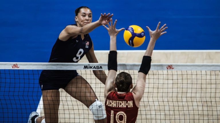 U.S. Women Beat Thailand to Open 2024 VNL