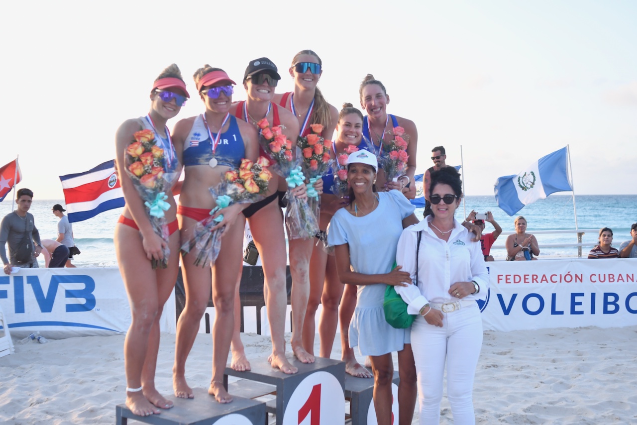 Simo and Van Winkle (USA), Champions of the second phase of the NORCECA Beach Tour