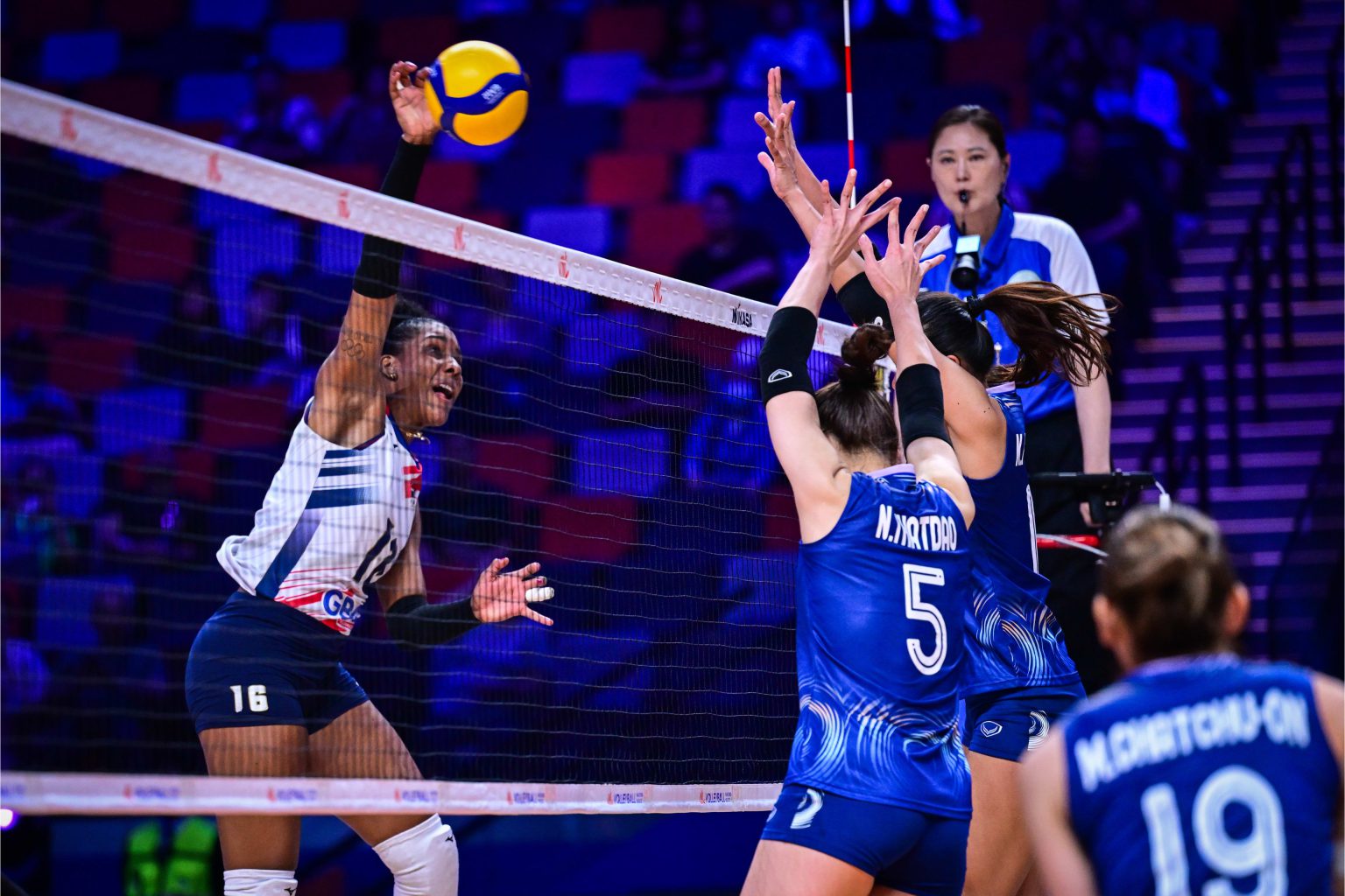 Dominican Republic falls to Thailand to Start Week Two of the VNL NORCECA