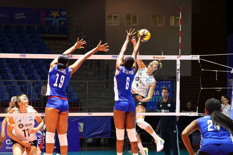 A passionate Argentina prevails over Cuba