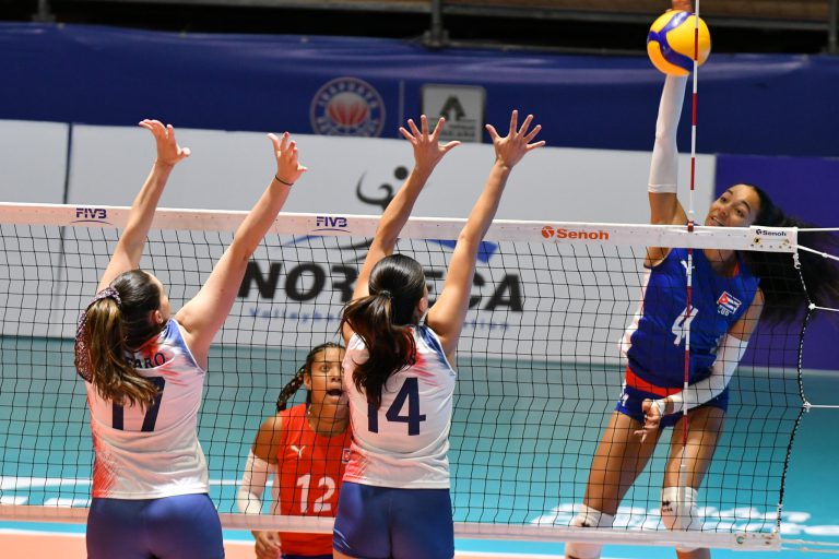 Cuba earns first win by defeating Costa Rica 3-0