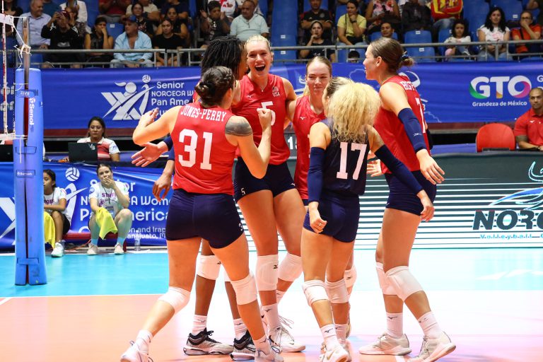 USA Unbeaten Move to Semifinals winning Pool B over Argentina
