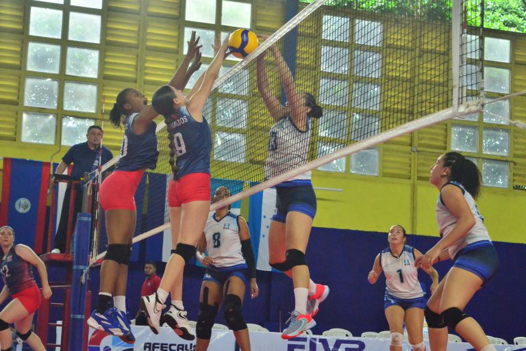 Costa Rica Remains Undefeated Against a Competitive Guatemala