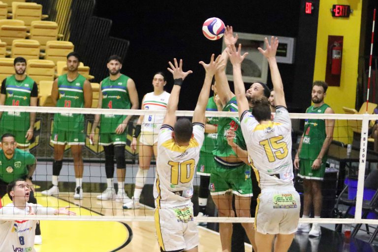 In a 5-Set Drama, Plataneros Claim First Victory Over Cafeteros