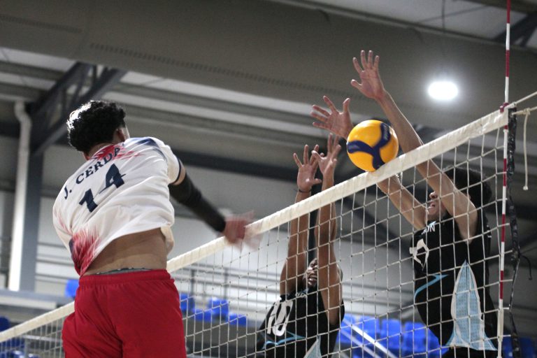 Dominant Blocking Leads Costa Rica to Defeat Honduras