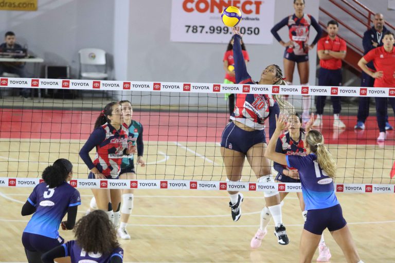 Changas, Atenienses, and Criollas Earn Three Points