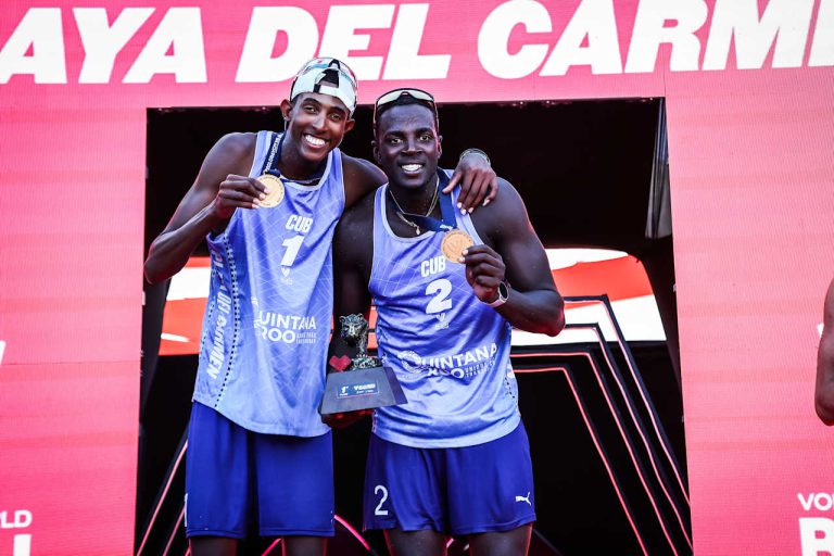 Diaz and Alayo celebrate first Beach Pro Tour Gold in Mexico