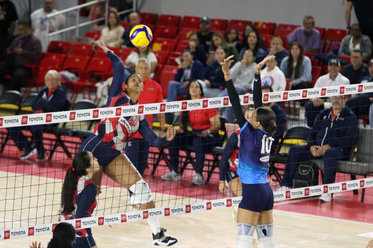 Criollas Lead Serie A and Cangrejeras Extend Their Dominance in Serie B