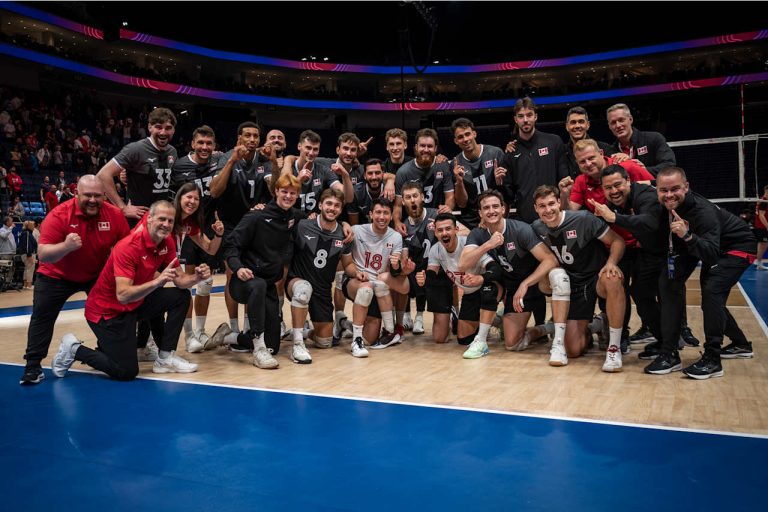 Canada starts with a win, USA and Cuba lose their opening matches