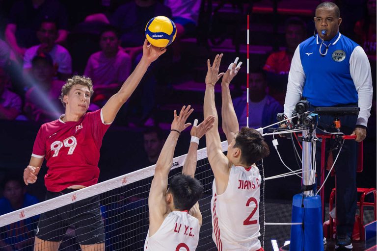 Canada Sweep China, Cuba Falls to Argentina in a Five-Set Battle and USA swept by Italy