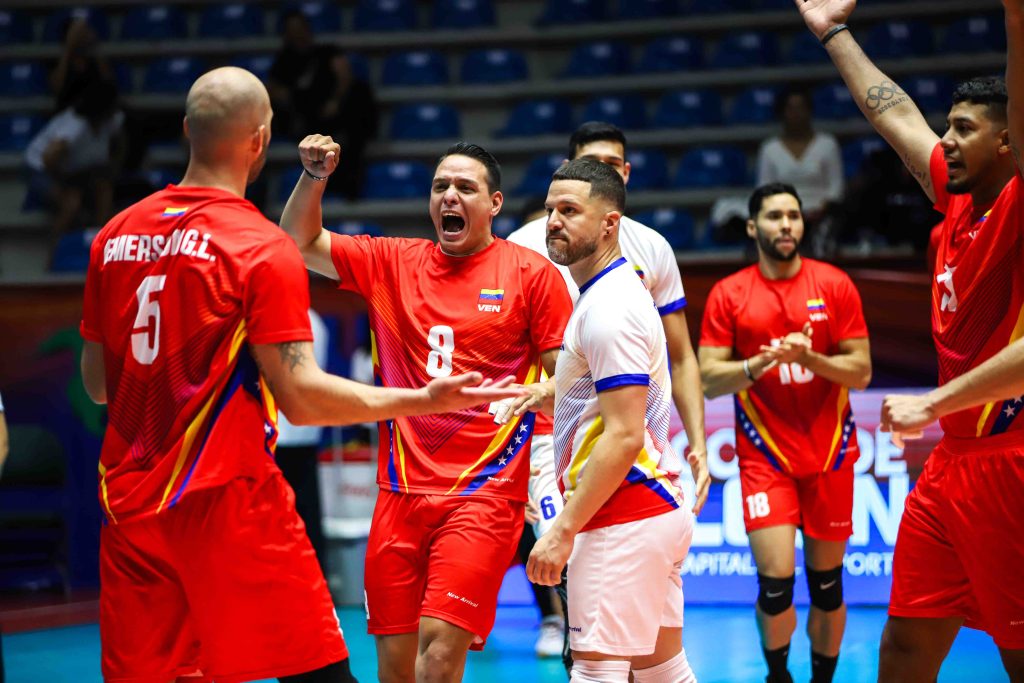 Venezuela sweeps USA in their Pan American Cup opener NORCECA Venezuela sweeps USA in their Pan American Cup opener NORCECA