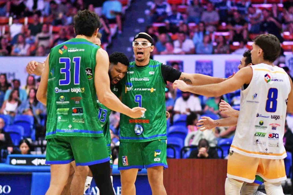 Plataneros Come Back! Corozal Claims First LVSM Win After Epic Battle Against Guaynabo