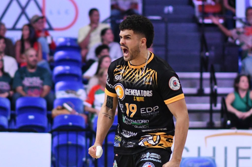 Unstoppable Caribes! San Sebastián Sweeps Mets for Seventh Straight Win