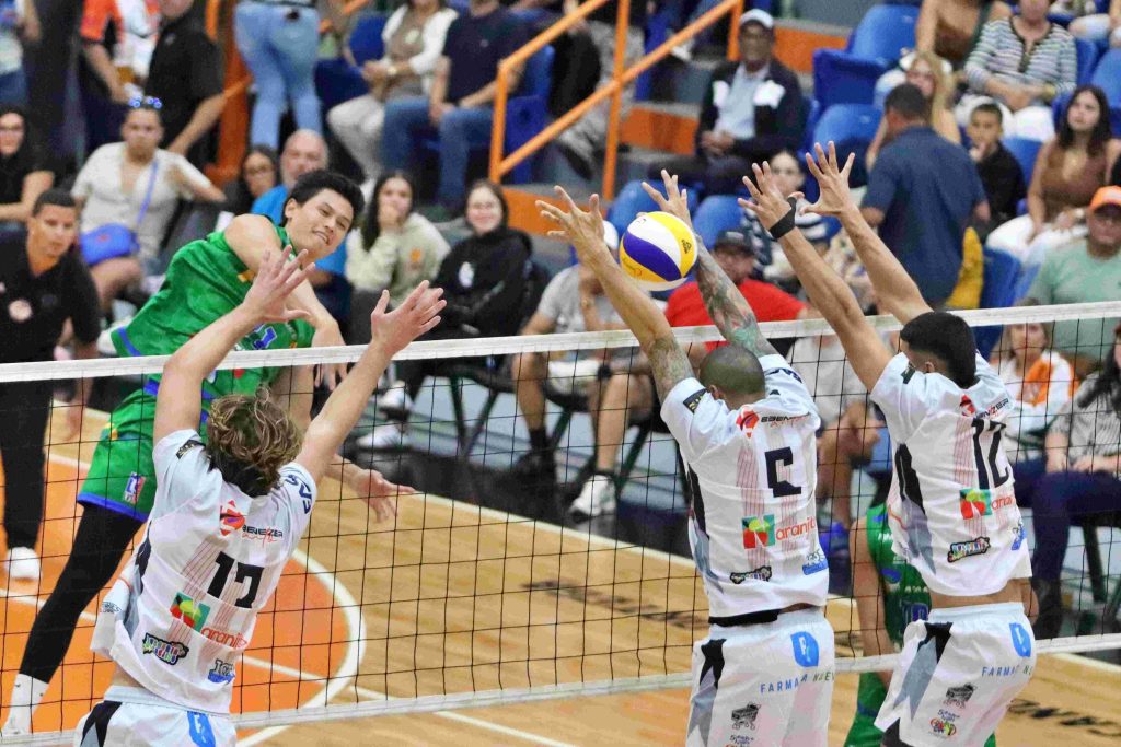 Caribes Remain Unstoppable and Plataneros Soar Higher Than the Changos in Five Sets